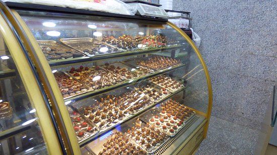 El Ahram Bakery